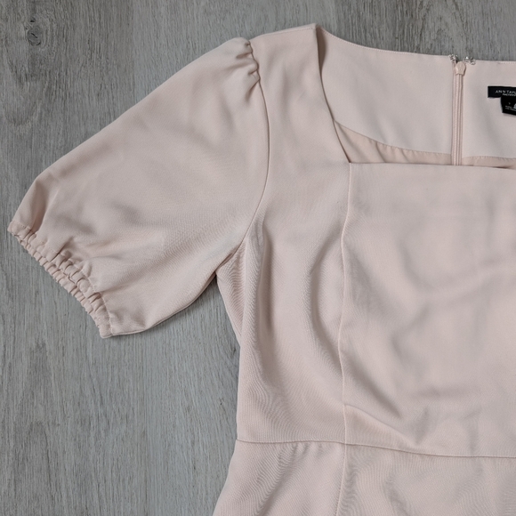 Ann Taylor Factory Light Pink Puff Sleeve Dress Size 2 - Picture 3 of 8
